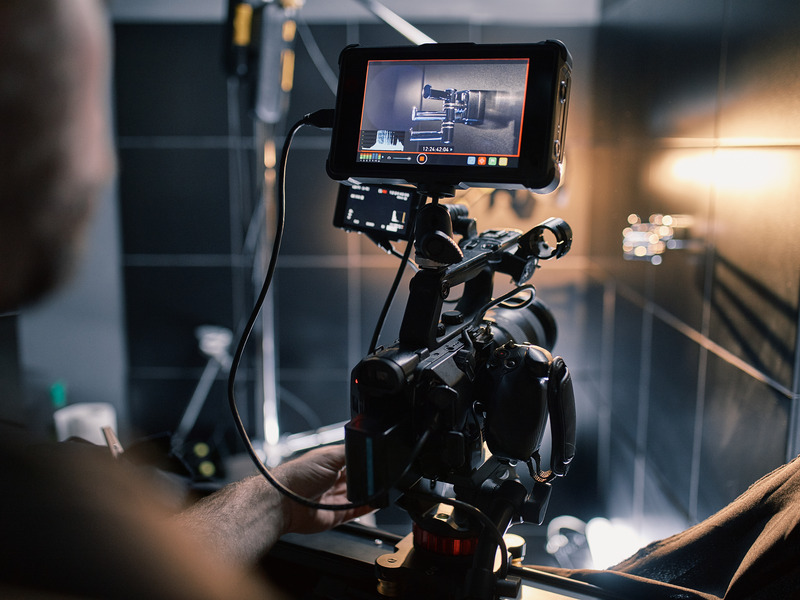 Jak zacząć swoją przygodę z filmowaniem przy użyciu drona?